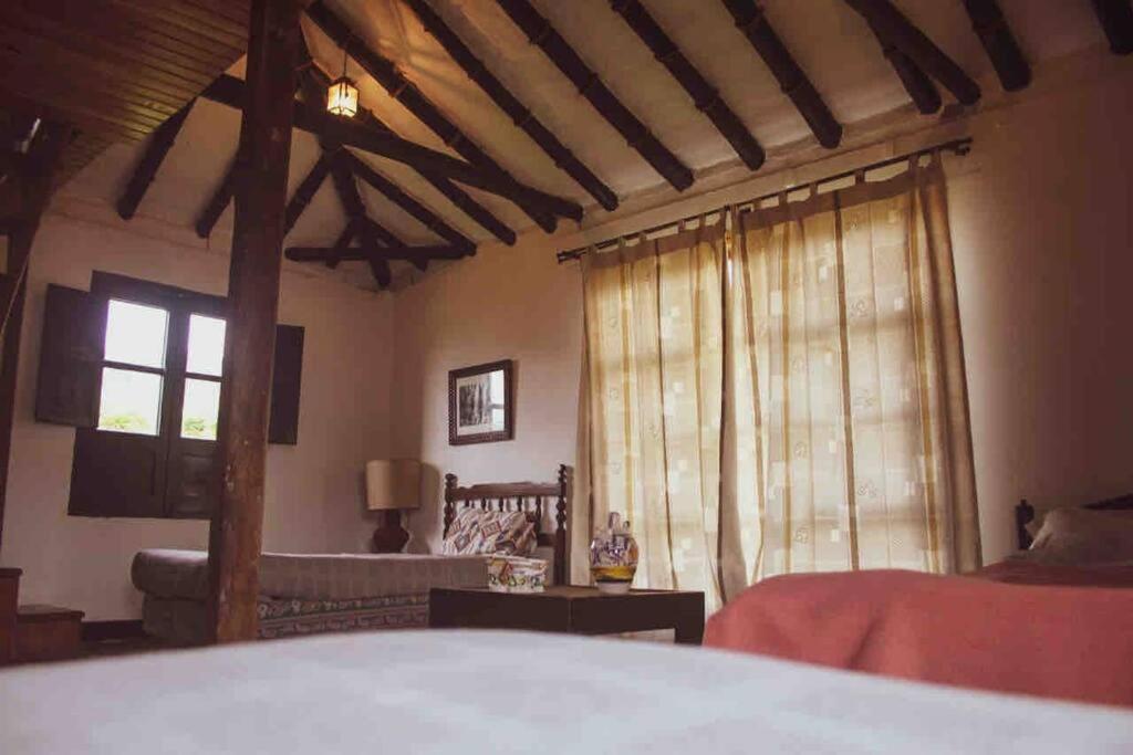 فندق Casa Dante, Desde 1792! تيباسوسا المظهر الخارجي الصورة