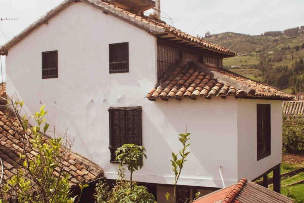 فندق Casa Dante, Desde 1792! تيباسوسا المظهر الخارجي الصورة