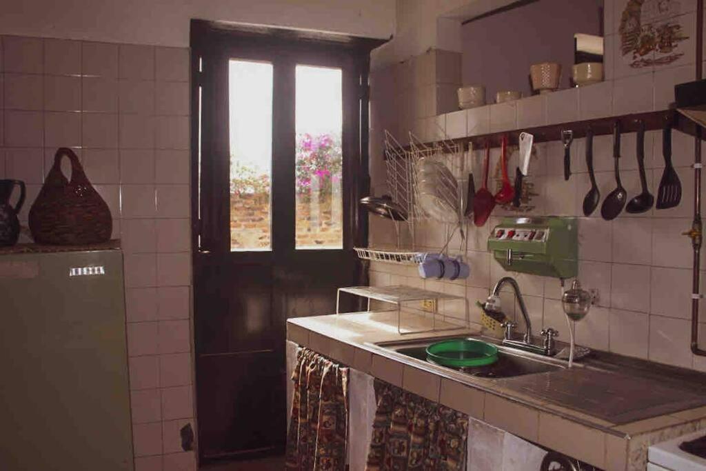 فندق Casa Dante, Desde 1792! تيباسوسا المظهر الخارجي الصورة