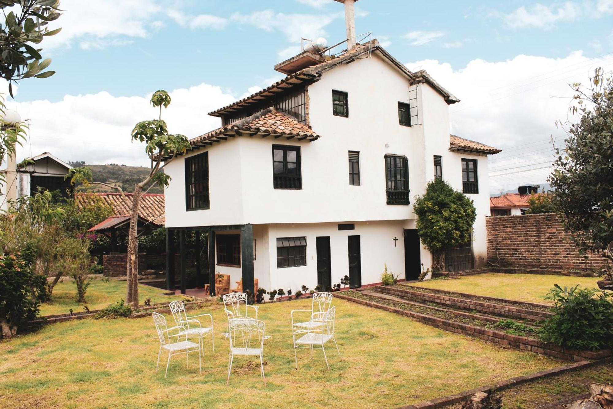 فندق Casa Dante, Desde 1792! تيباسوسا المظهر الخارجي الصورة